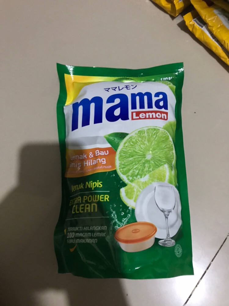 Mama Lemon Mama Lime Cairan Pencuci Piring Mamalemon Mamalime 780ml 780 Ml