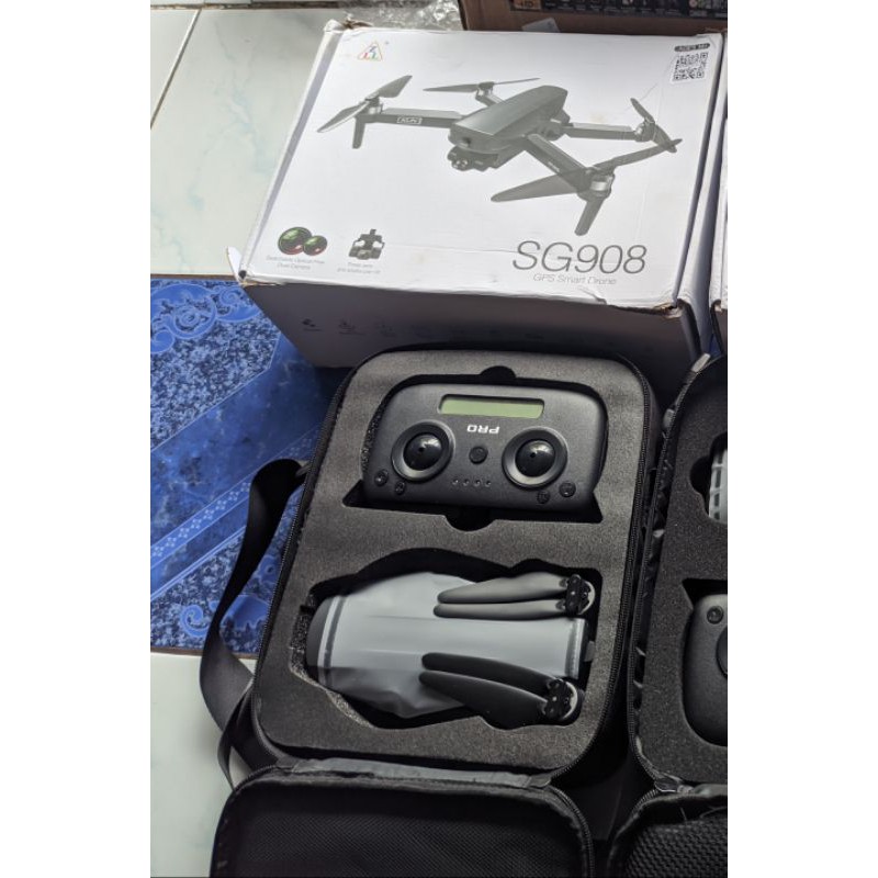 DRONE SG908