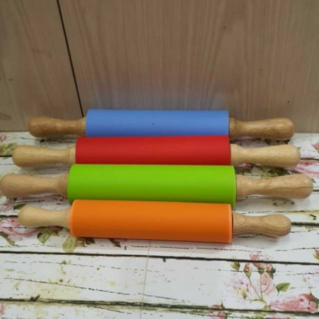 Large Silicone rolling pin 43cm with wooden handle / alat gilas adonan