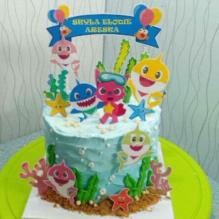 

kue ultah baby shark
