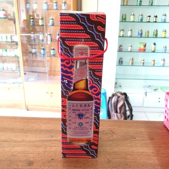 :::::::] Minyak Tawon Tutup Putih Special 330ml Original Sulawesi Indonesia