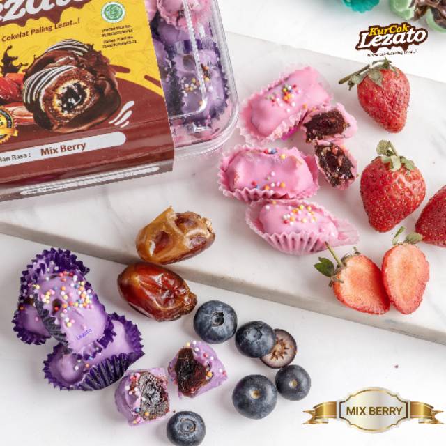 

Kurma Coklat Lezato Mix Berry