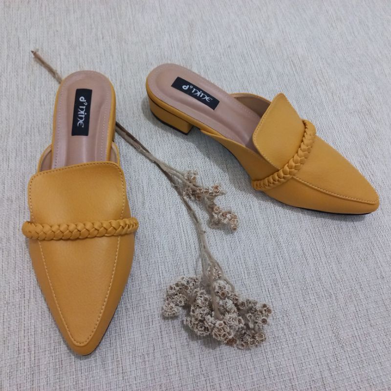 d'nine ST 13 Sepatu Wanit Sepatu hak mules kepang 3cm