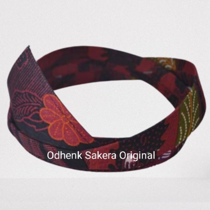 BLANGKON MADURA/ ODHENG SAKERA MADURA IKAT KEPALA KHAS MADURA