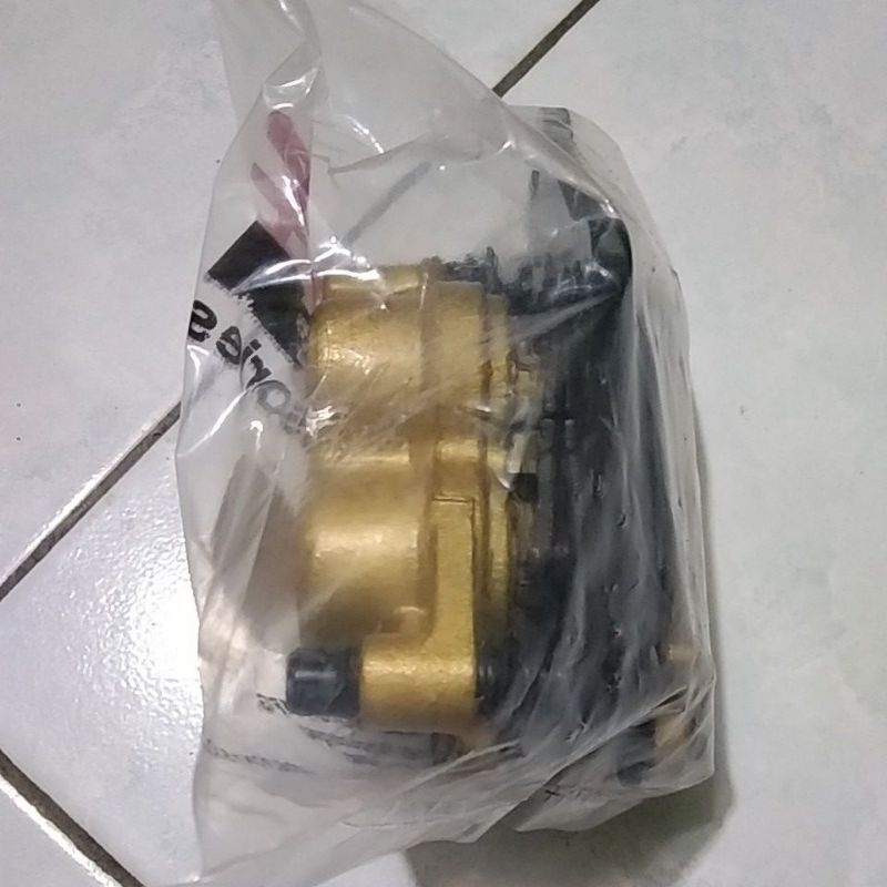 Pala babi /caliper dpn Yamaha Vixion