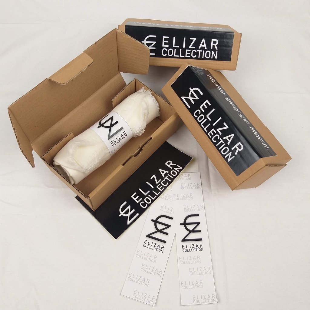 Saudia Fatwan Hijab Segi Empat Polos - Putih Tulang