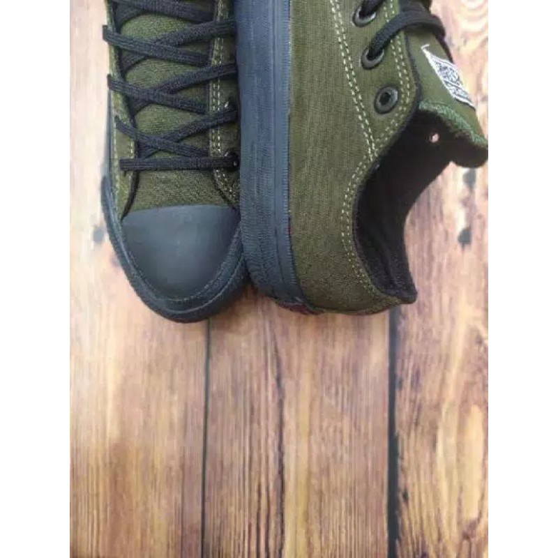 SEPATU CONVERSE BLACK ARMY CHUCK TAYLOR MADE IN VIETNAM