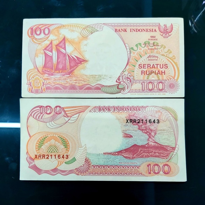 KUNO-UANG- 100 RUPIAH PERAHU PHINISI 1992 UANG KUNO -UANG-KUNO.
