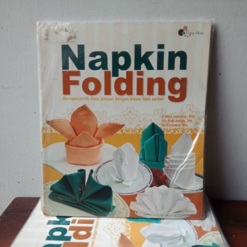 buku kreasi. Napkin folding