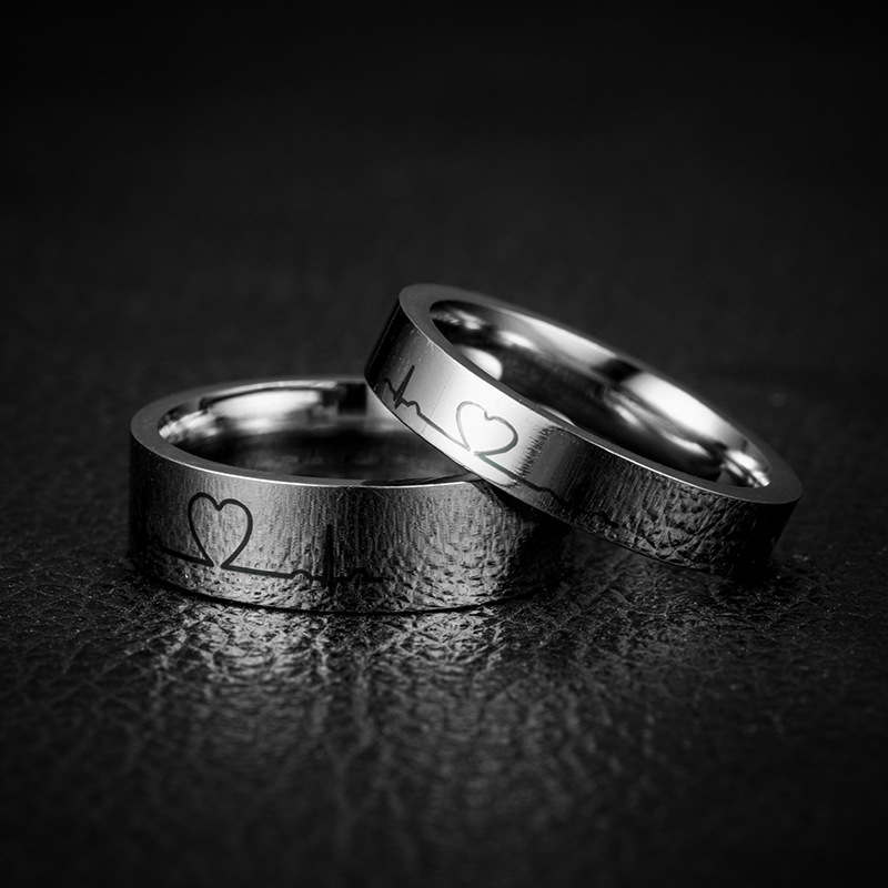 Cincin Desain Electrocardiogram Setengah Lingkaran Gaya Eropa Amerika Untuk Pasangan
