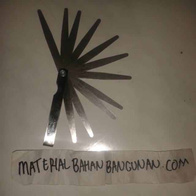 

Vuller isi 13 lembar ukuran 0,05mm - 1,00mm untuk mengukur ketebalan dijamin berkualitas DISKON5