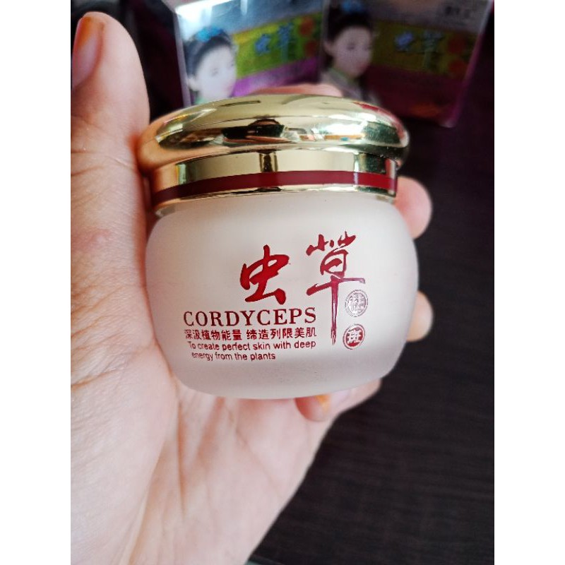 CREAM SIANG / MALAM YU CHUN MEI / CORDY CEPS IMPORT