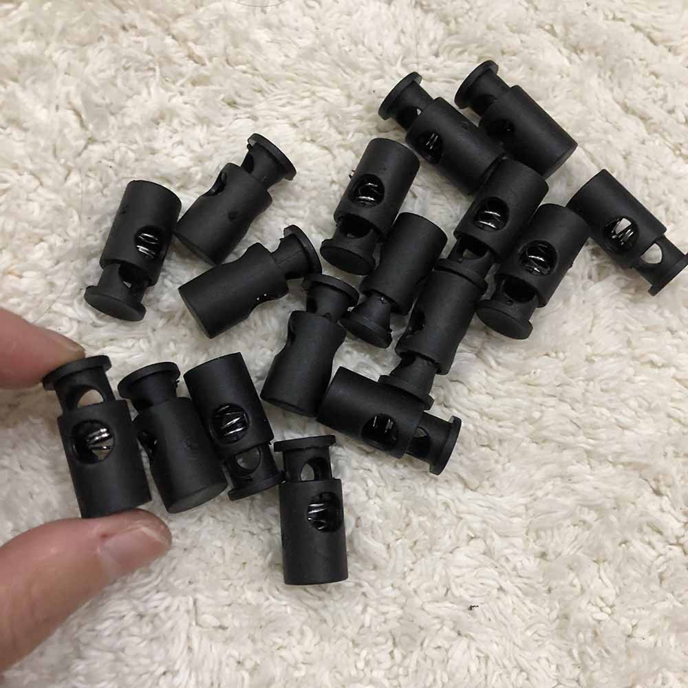 Stopper Hitam Adjustable Pengatur Tali Serut-1pcs