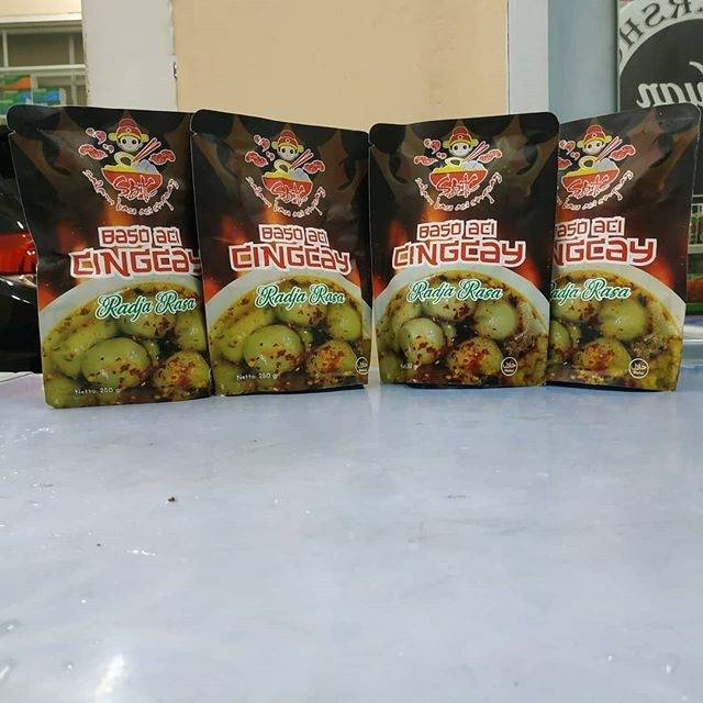 

BAKSO ACI CINGCAY TINGGAL SEDUH AIR PANAS,LANGSUNG MAKAN/BAKSO CINGCAY