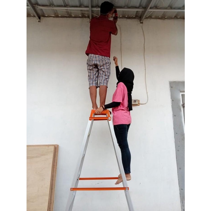 Tangga Lipat Tangga Lipat Alumunium Aluminium 2 Fungsi 200 Cm 2 Meter