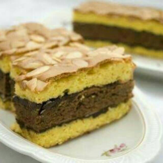 

Brillian super cake almond