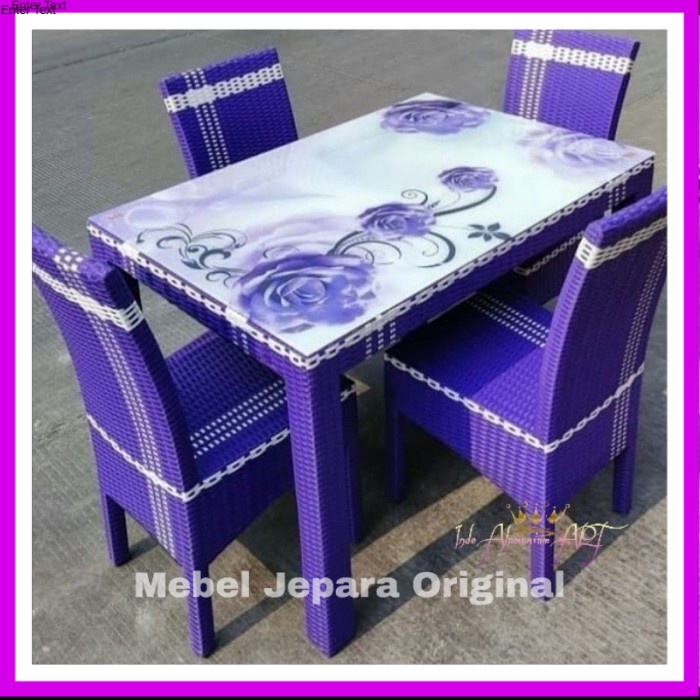 Meja Dapur Meja Makan Warna Ungu Kursi 4 Bahan Rotan Sintetis Anti Karat