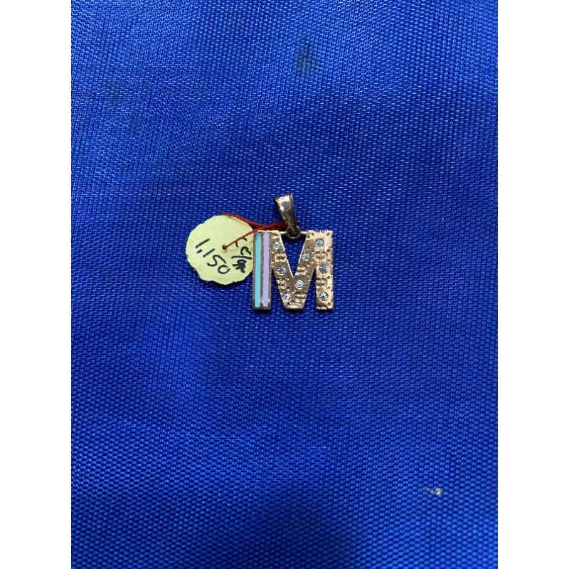 liontin huruf M emas asli 375