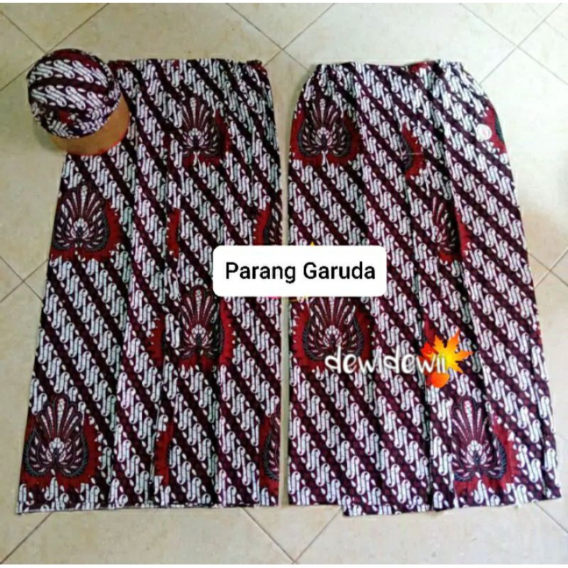 Set Blangkon + Jarik Instan Cewek Cowok, Motif Parang Garuda