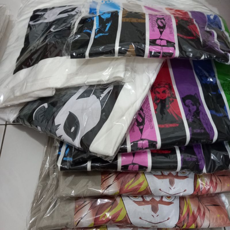 UNIQLO INDONESIA 100% ORIGINAL DIJAMIN READY DEMON SLAYER API HASHIRA JUJUTSU JJK YOASOBI ONE PIECE