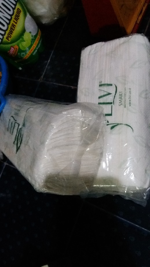 Hand Towel Tissue Livi Multifold 150s