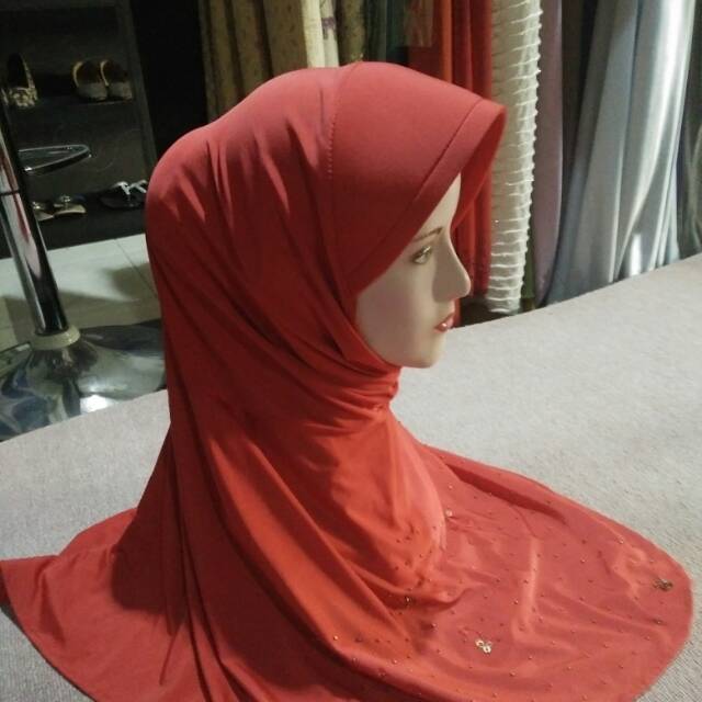 Hijab bergo 10ribu
