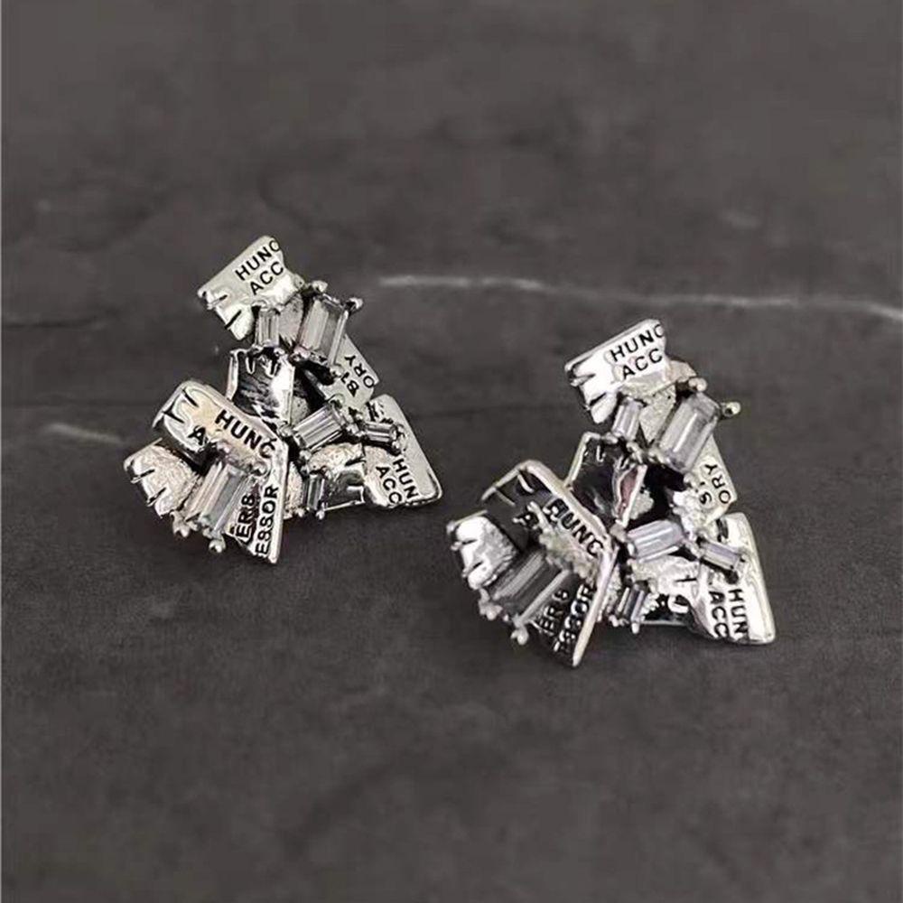 Mxbeauty Anting Love Hati Trendy Kreatif Wanita Unik Alloy Patah Anting Gaya Korea