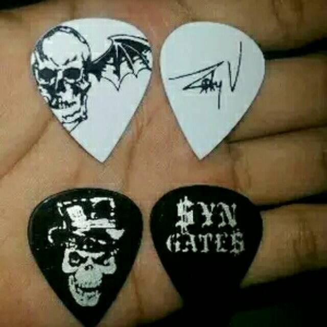 Pick Gitar Synyster Gates &amp;  Zacky Vengeance (Satuan)