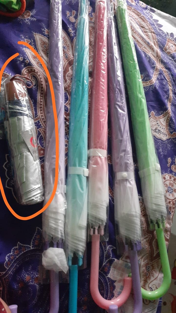 Payung Lipat  3 320 .