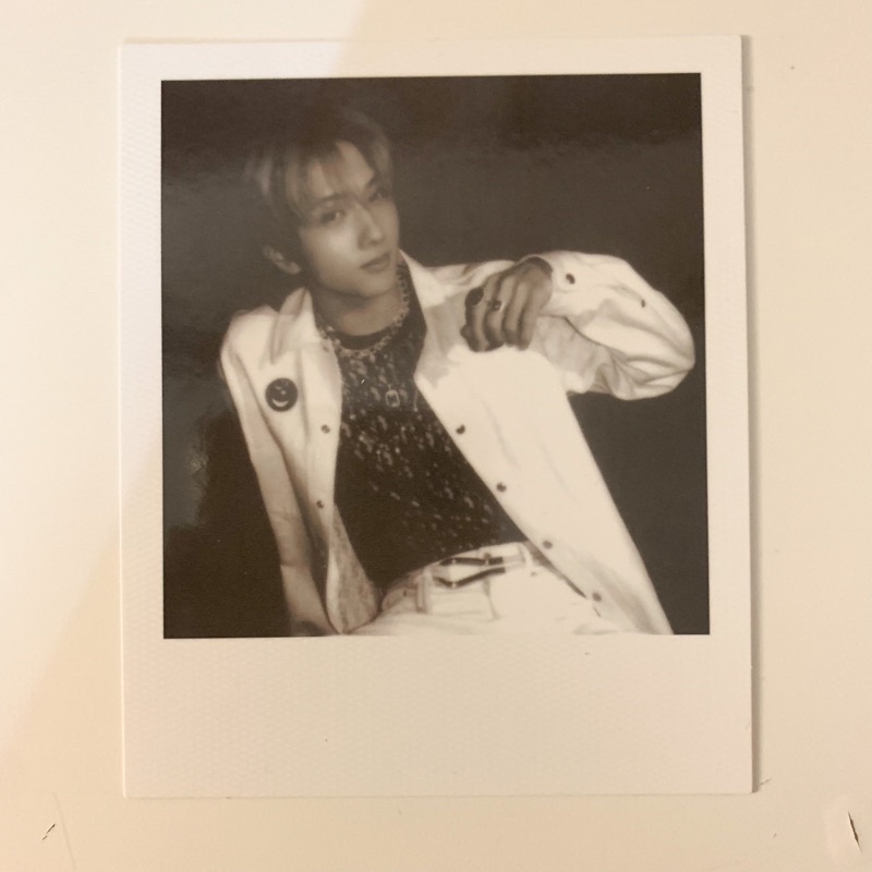 Polaroid jisung future ver