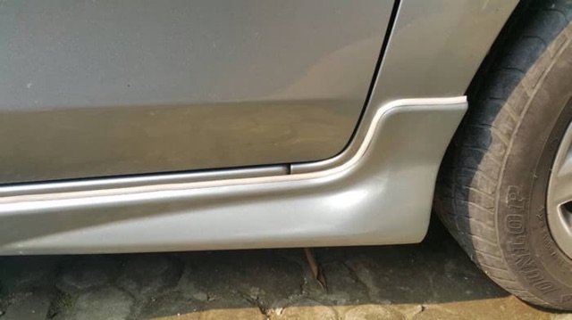 Karet List T Spakbor karet Bodykit Over fender Double Tape 3M Putih