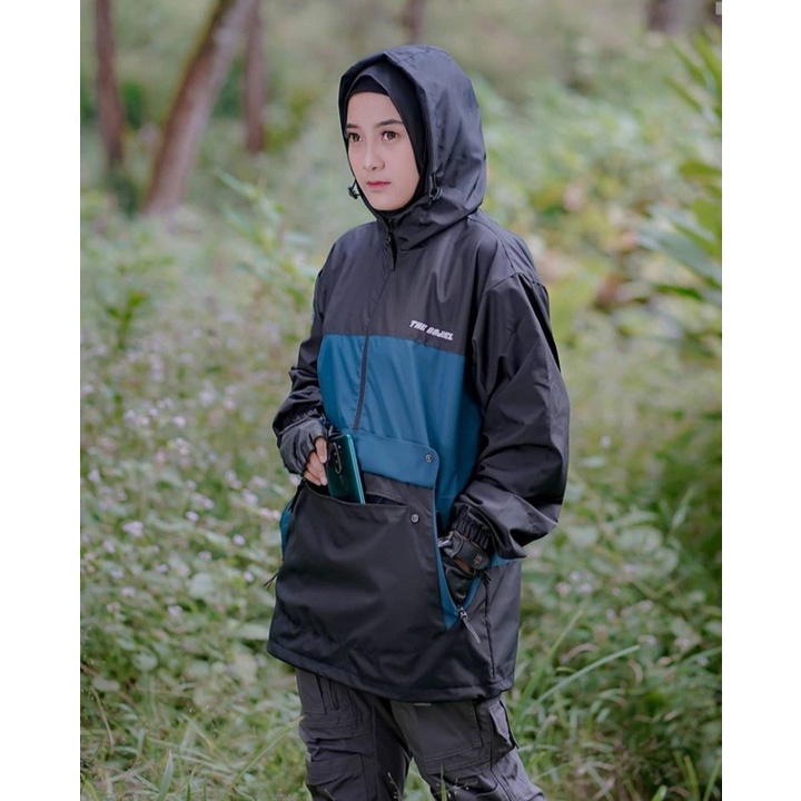 JAKET GUNUNG PRIA WANITA - JAKET WATERPROOF ORIGINAL THE BOJIEL- JAKET PARASUT MURAH- JAKET OUTDOOR