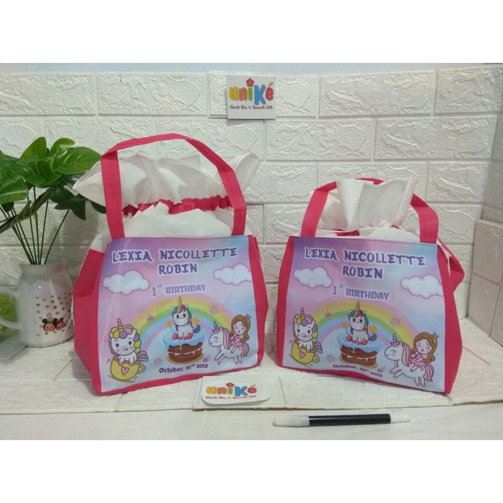 

TAS SPUNBOND SERUT V20 Goodie bag ulang tahun anak wedding pernikahan goody harga murah meriah
