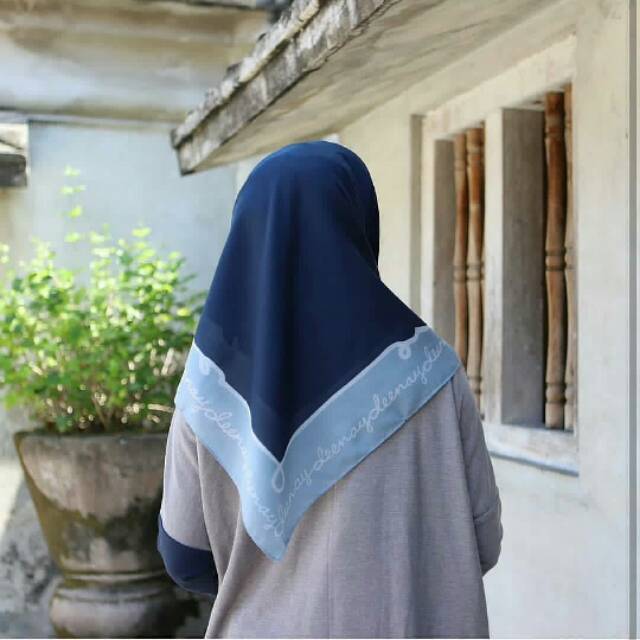 Deenay New Plain Border Navy (Glowing)