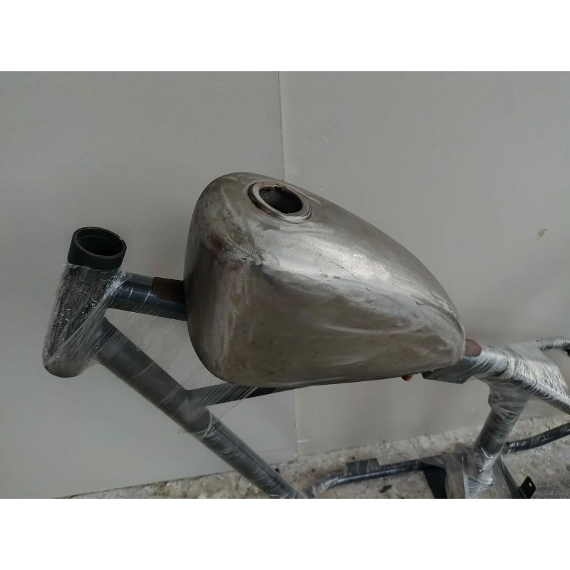 Rangka Choper besik scorpio gl megapro cb bonos tengki sama spakbor ples kenalpot nya