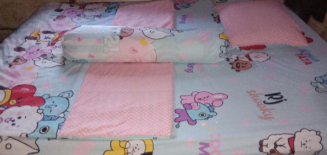Kain Sprei Meteran Motif Bt21 Springtime Biru