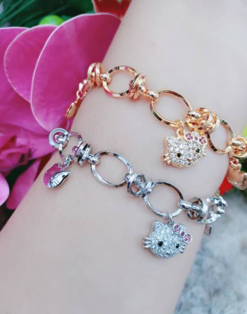 Gelang kitty