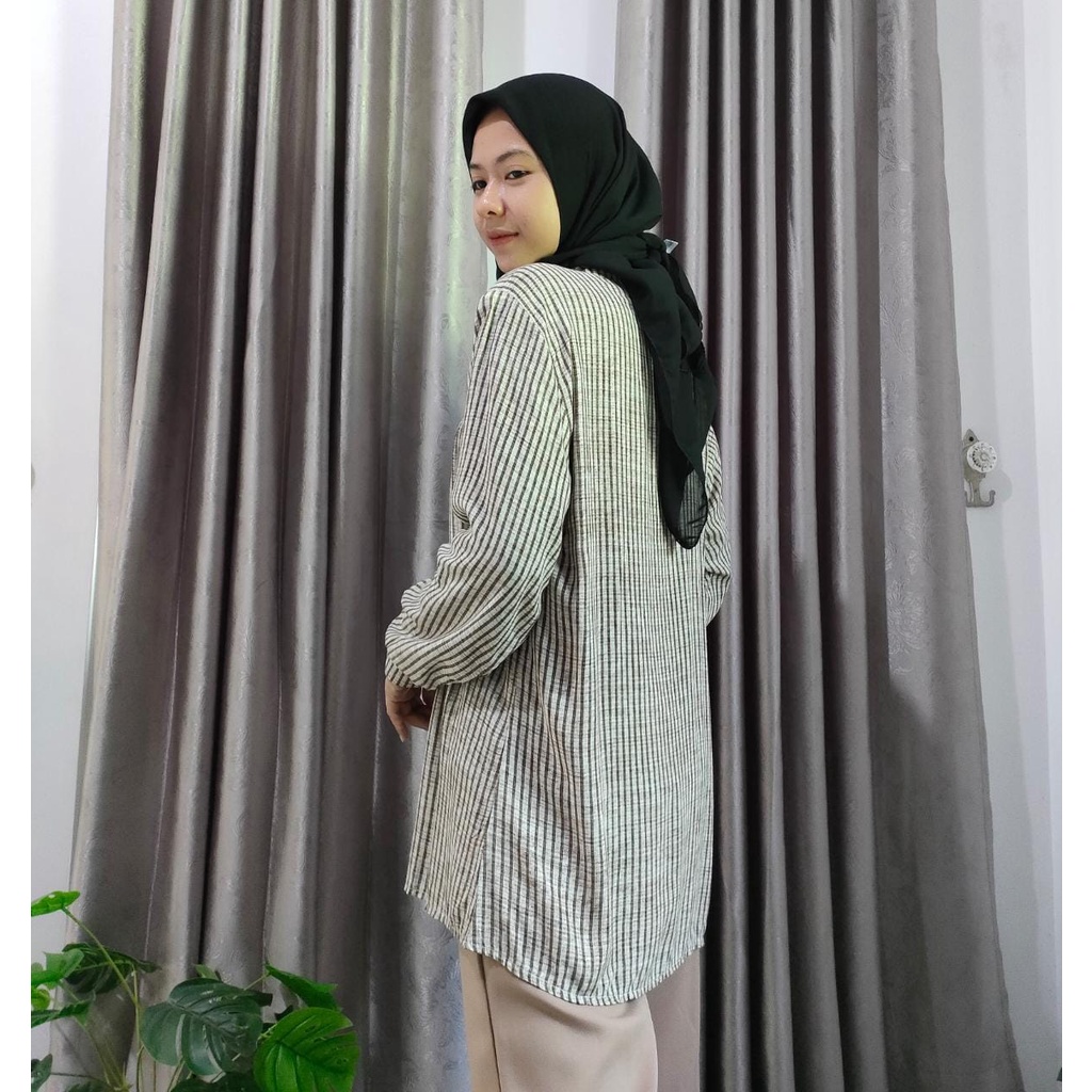 Kemeja Kotak Wanita / Blouse Kotak Rayon / Atasan Kotak Rayon Wanita