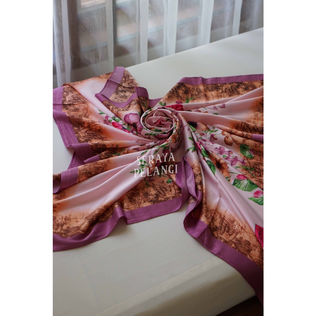 Selendang Segi Empat Satin Lamiz 05 | Motif Bunga/Kembang | Scarf | Syal | Shawl | Pashmina | Pasmina | Hijab | Jilbab | Souvenir | Hadiah | Gift | Aksesoris Fashion | Import Quality | Grosir Murah