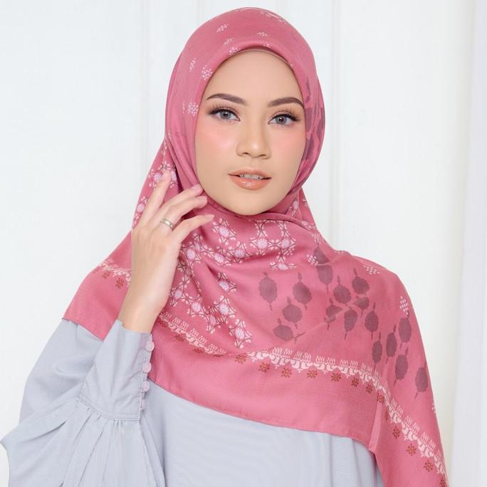 BIA x Cut Meyriska - Eoxa Orchid Scarf - Kerudung Segi Empat Polandia