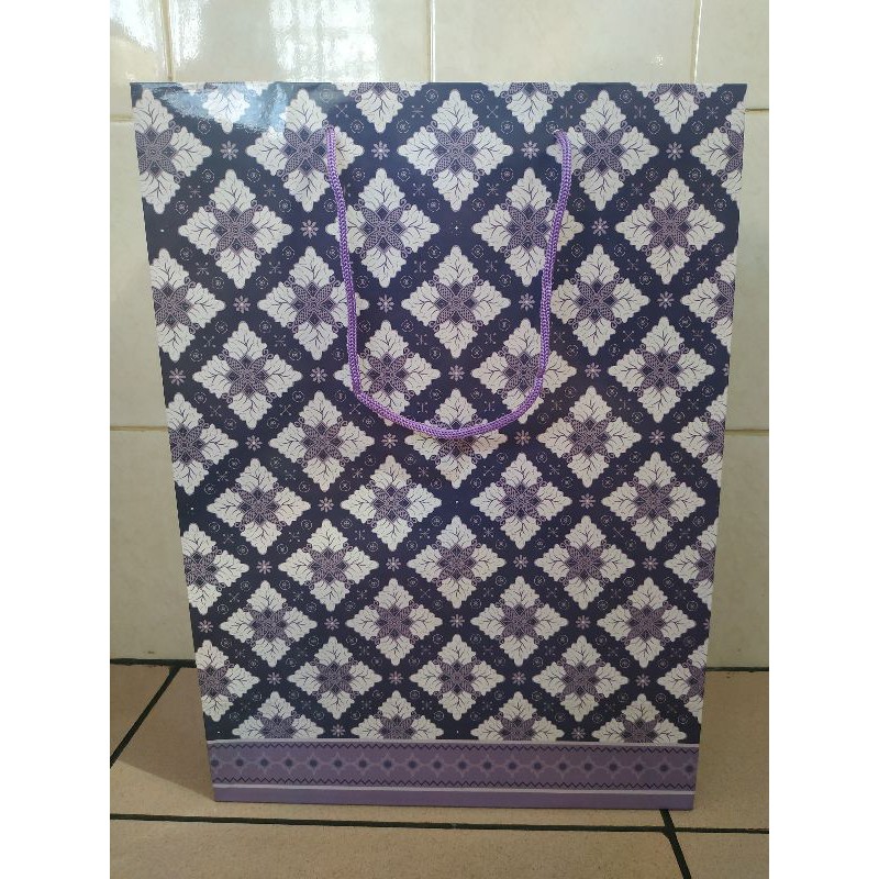 

Paper Bag Batik JUMBO