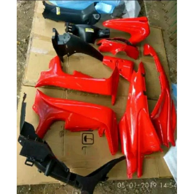 FULL BODI SUZUKI SMASH LAMA 110 MERAH