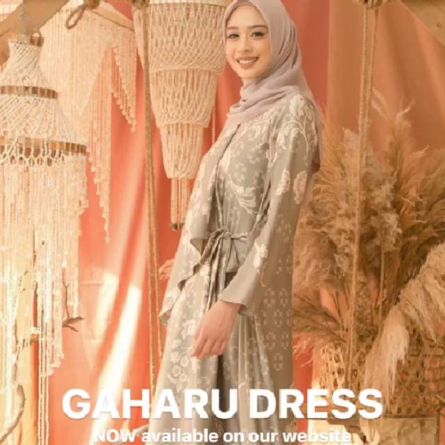 Gaharu dress by Wearingklamby