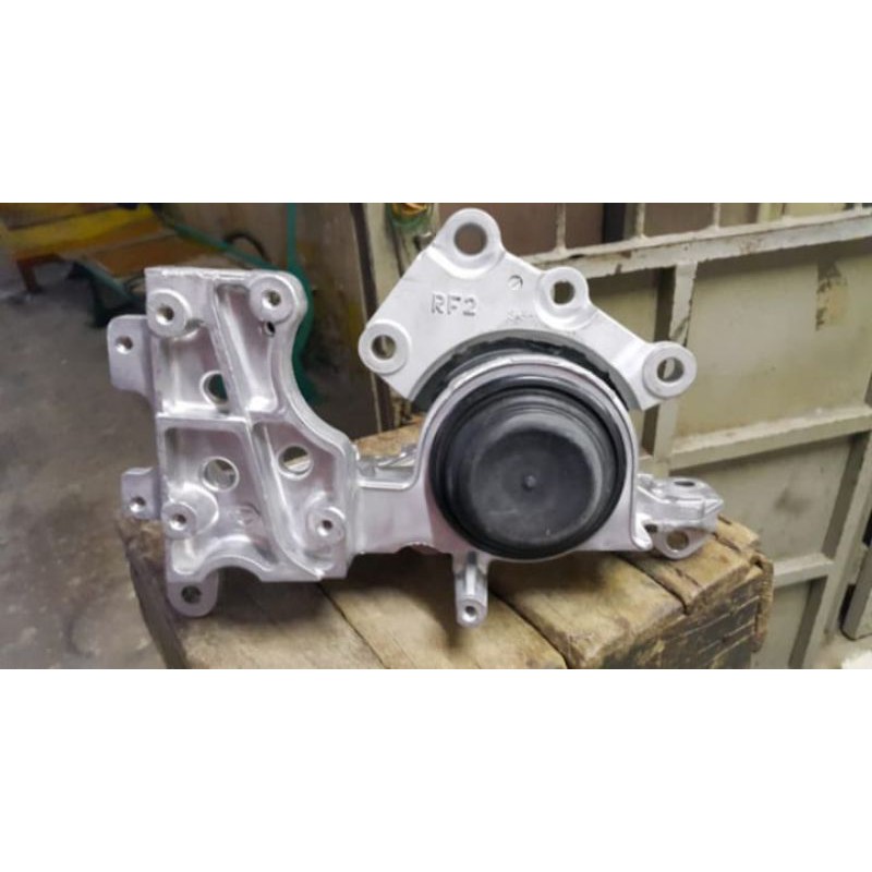 engine Mounting kiri Xtrail T31 QR25 ORI Nissan