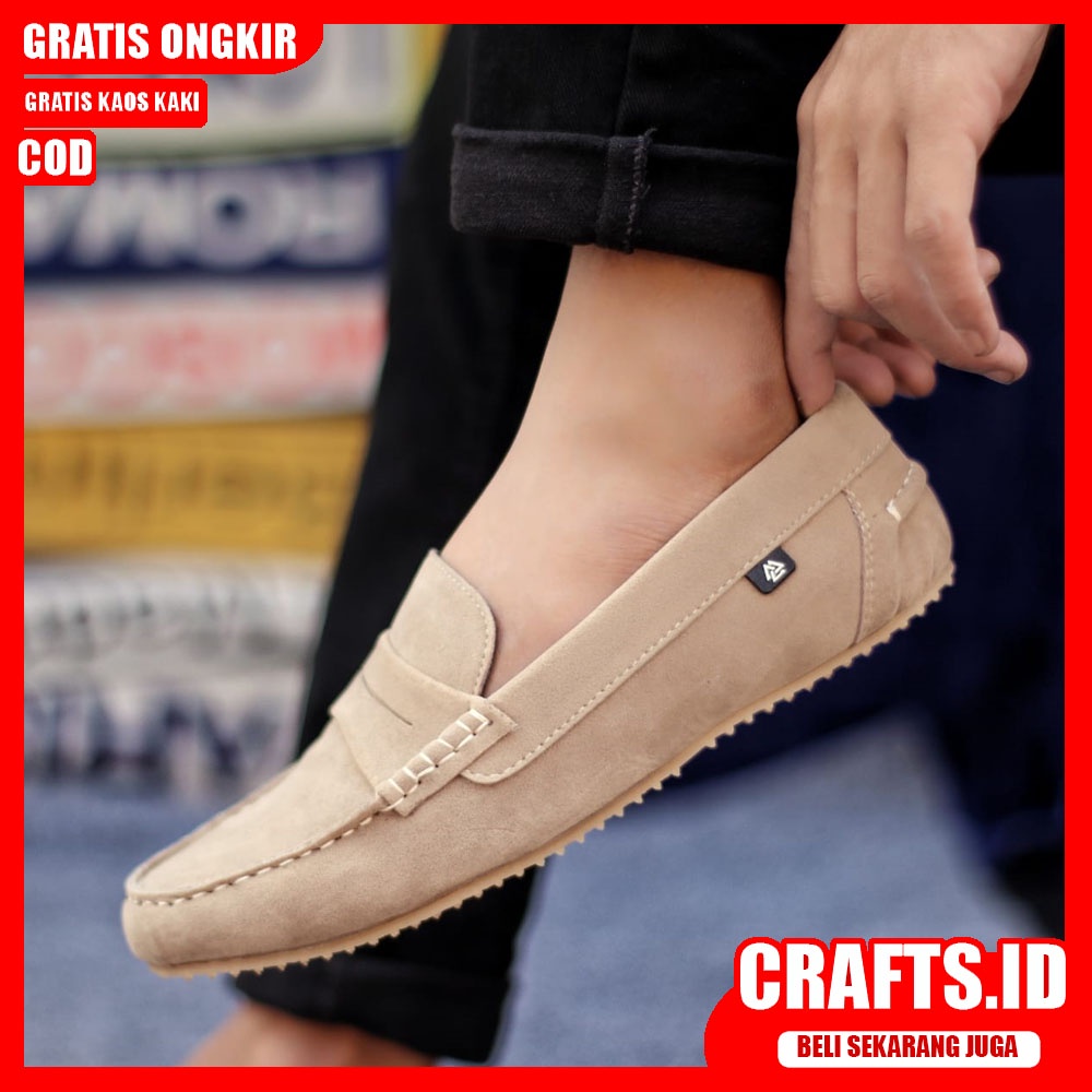 CRAFTS X NOAH Sepatu Casual Slip On Santai Keren Pria