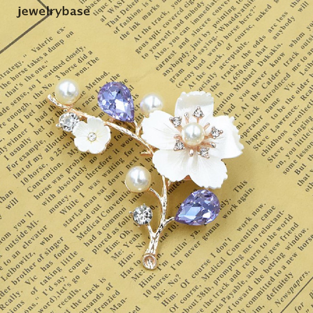 Bros Bentuk Bunga Aksen Mutiara Dan Kristal Warna Merah Untuk Wanita