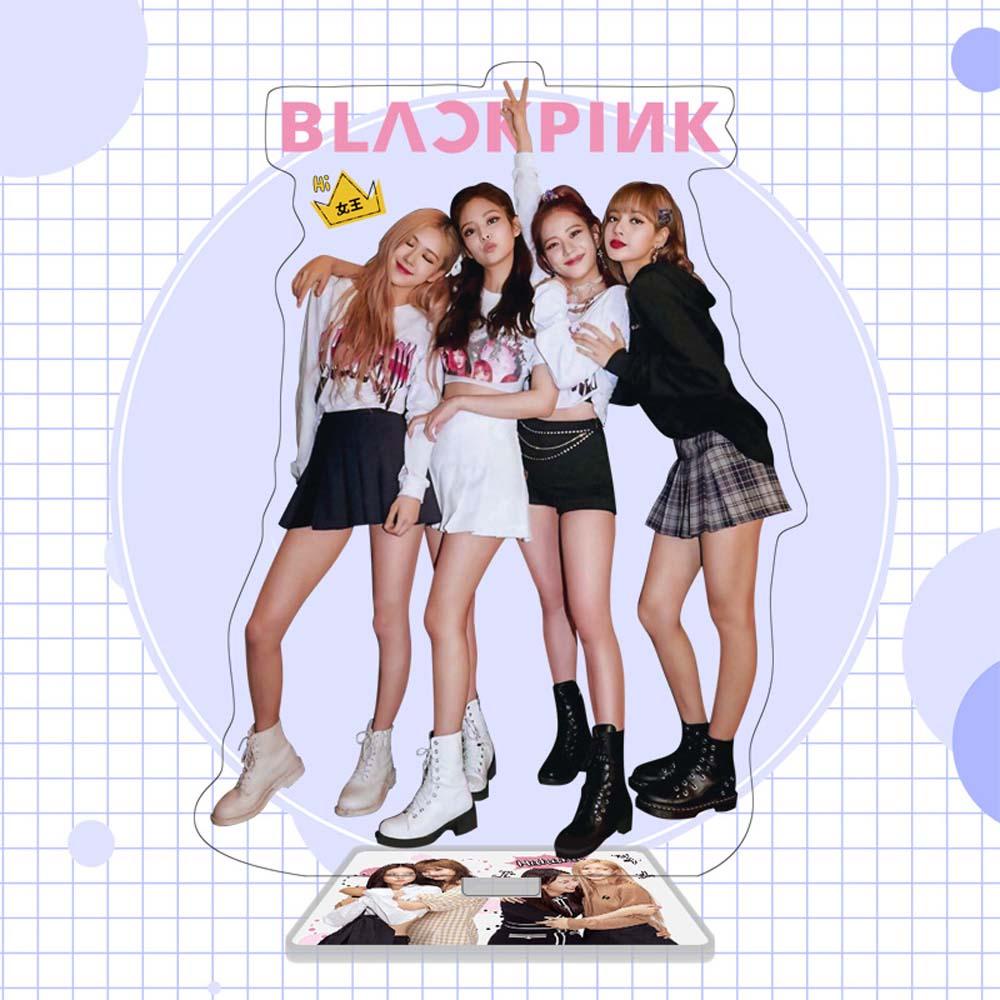 Lanfy BLACKPINK Fashion Korea Group KPOP Bintang Koleksi Mainan JISOO Action Figure LISA Figure Dekorasi Desktop Standing Kartu