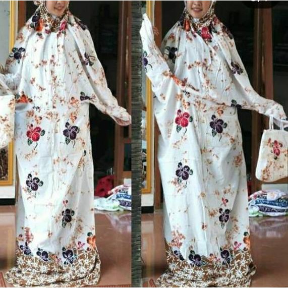 Bagus Dipakai.. Mukena Terusan Batik Cap Hitam Encim Bunga Jumbo Pekalongan