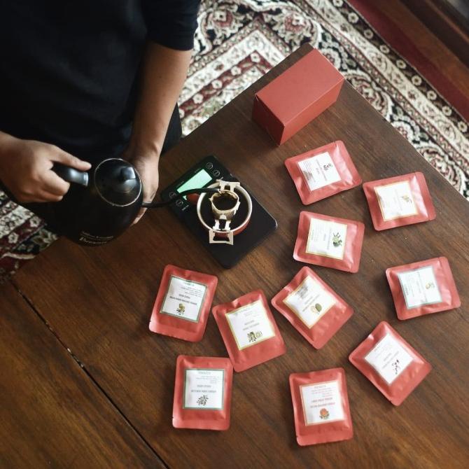

Drip Bag 10 Kopi Spesialti Seri 3 -Diskon Besar