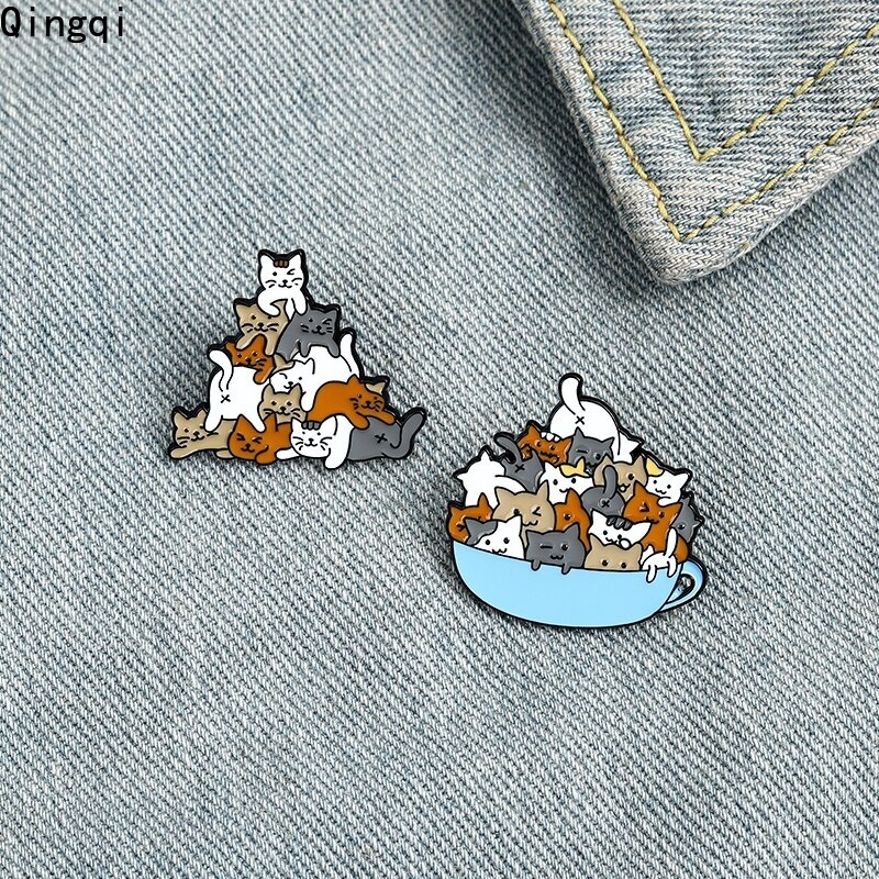 Bros Pin Enamel Desain Kartun Hewan Kucing Cangkir Kopi Untuk Hadiah Anak